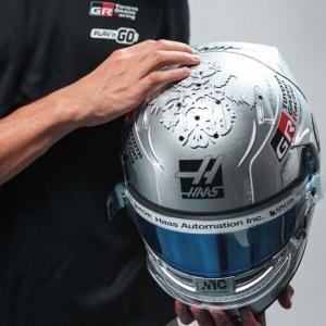 Mutande sporche, monetine e rituali, i piloti di F1 tra superstizioni e ossessioni